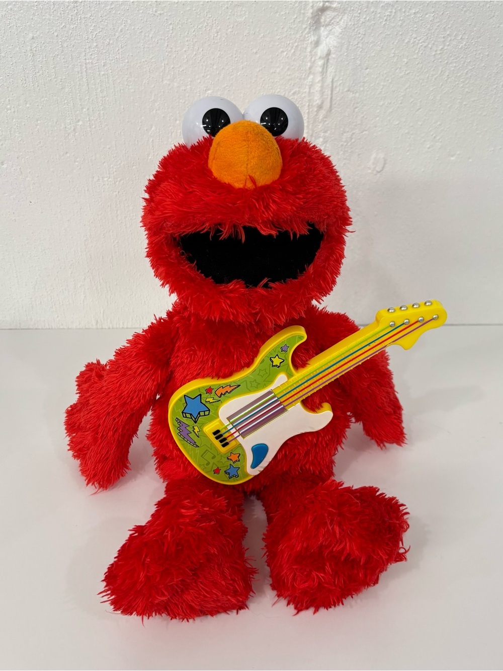 Sesame Street Rock and Rhyme Elmo 14-inch interactive plush toy WORKING